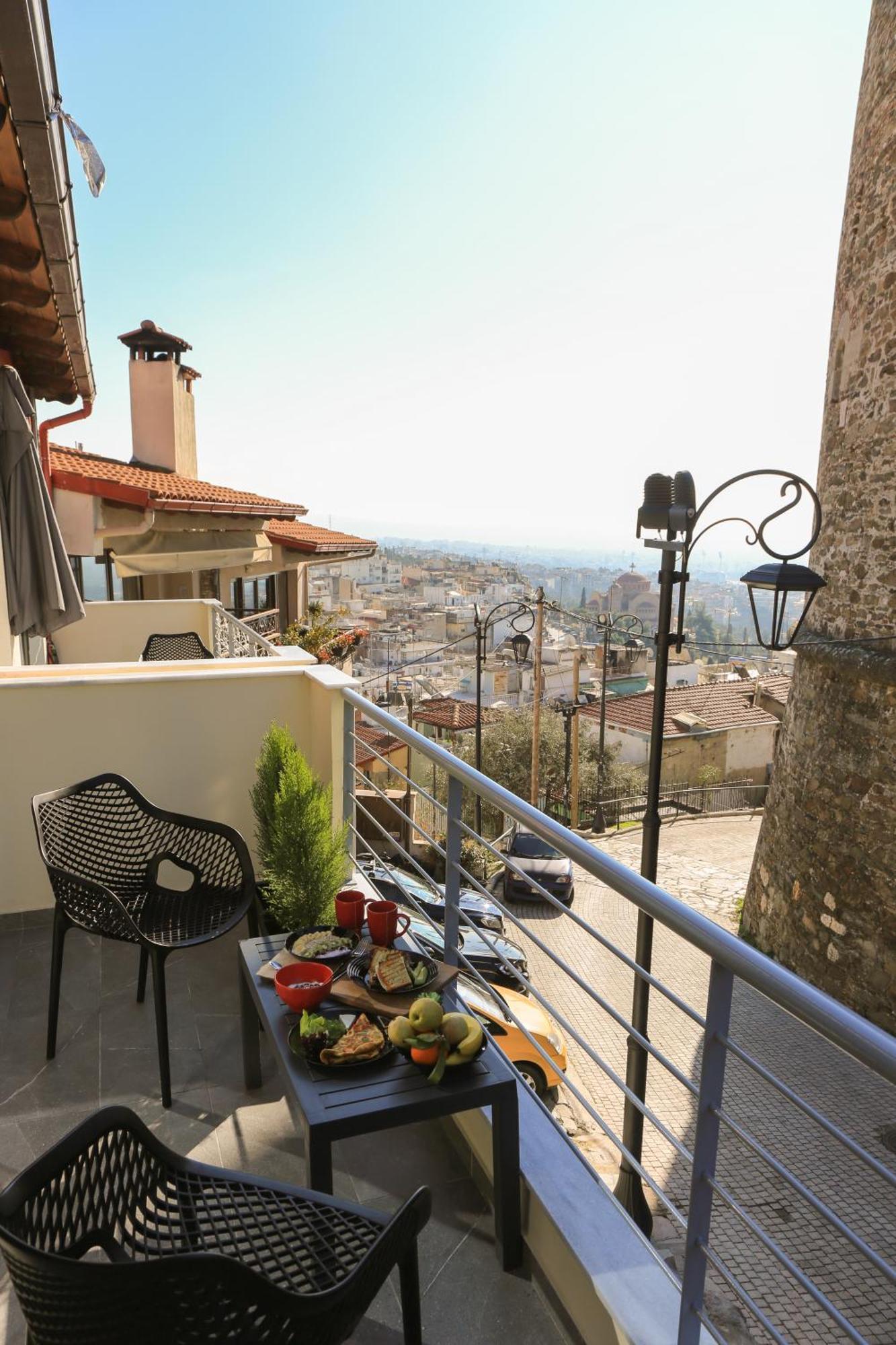 Beyond The Castle Apartamento Tessalónica Exterior foto